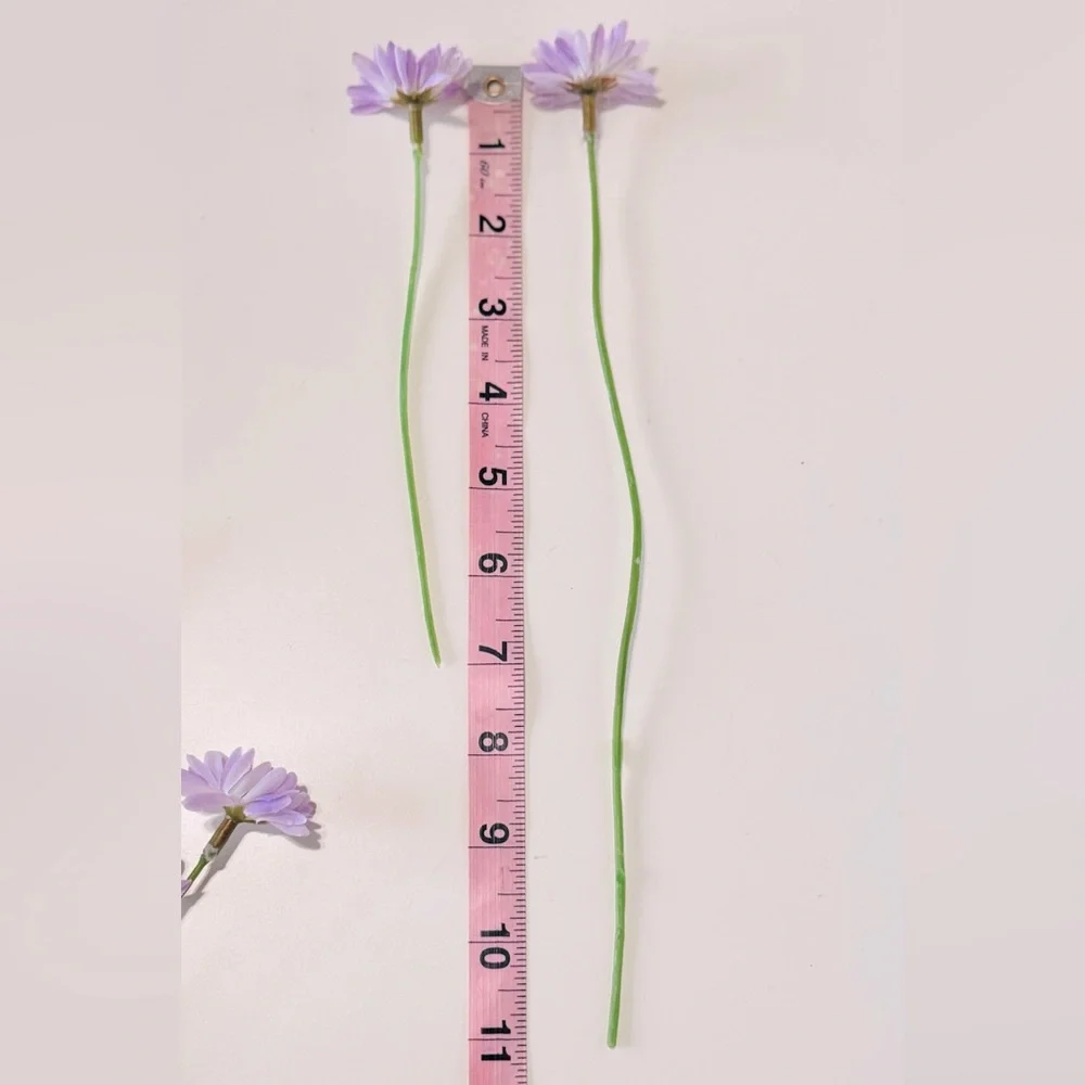 LIFELIKE Purple Daisy Flower Picks Floral Daisies Home Decor Arrangement Wreath